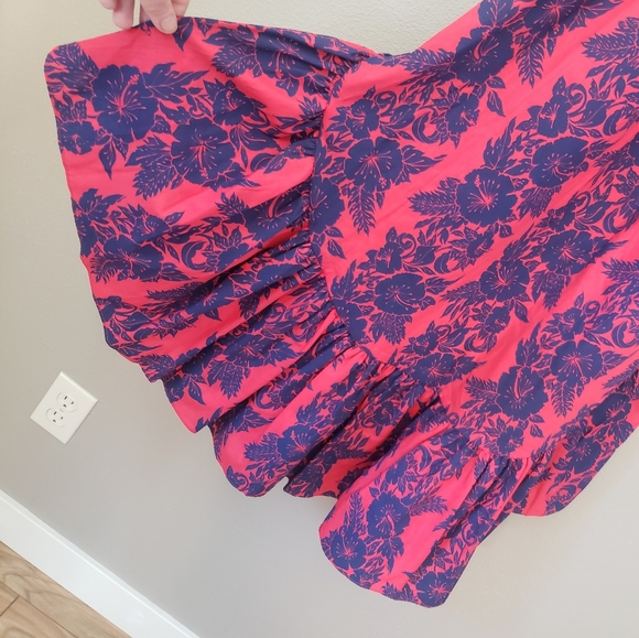 Vintage 80s Hilo Hattie Floral Muumuu - Picture 3 of 8